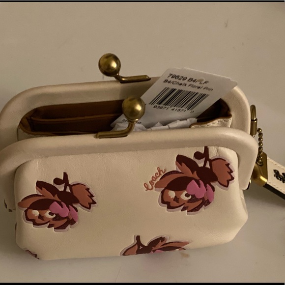 NWT! Coach NEW 6 piece Floral Blooms set- PRICE for SATURDAY ONLY!!!!! - Picture 4 of 14